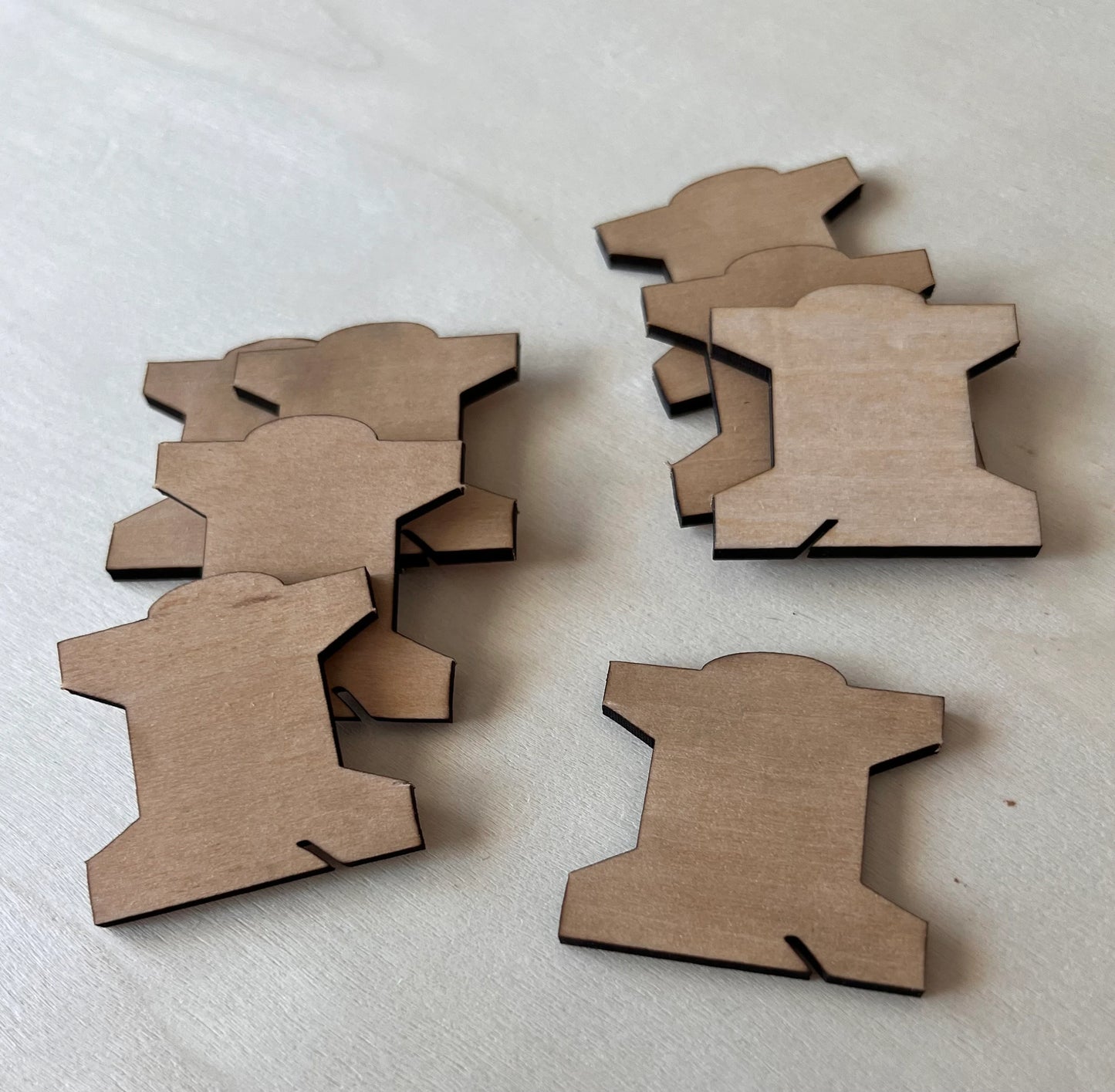 Set of 50 3mm Wooden embroidery floss bobbins. Embroidery thread storage, thread card bobbins for embroidery floss