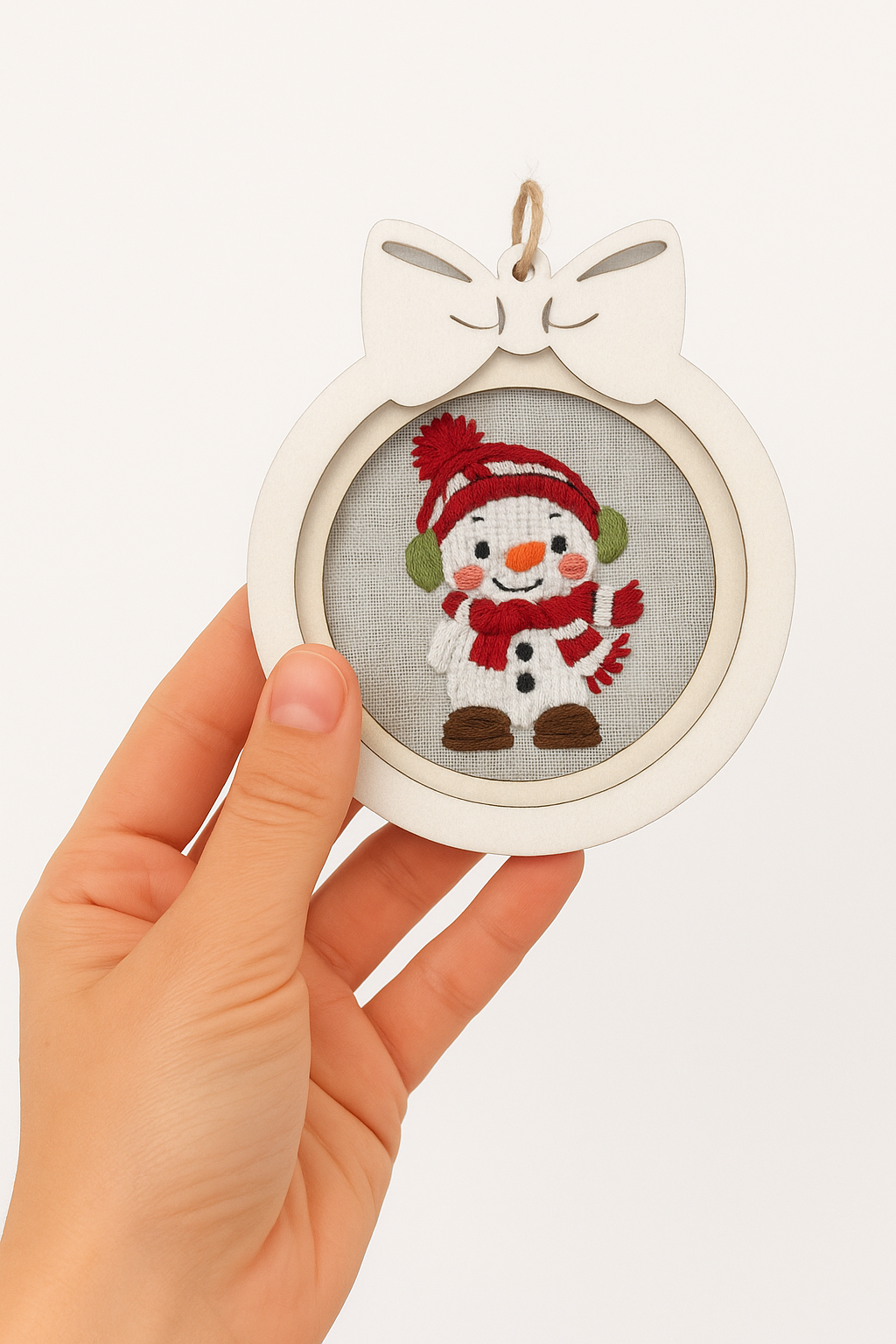 Snowman Ornament set Embroidery Kit – DIY Holiday Embroidery with Laser Cut Frame