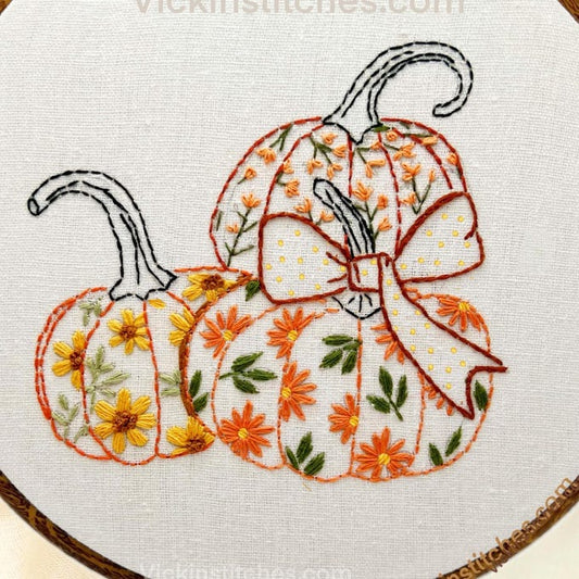 Vanderpumpkins Fancy decorator pumpkins hand embroidery kit - 8” design