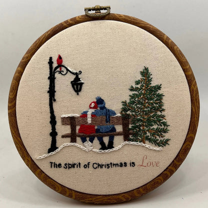 6" Christmas Love - Spirit of Christmas Embroidery Pattern PDF download